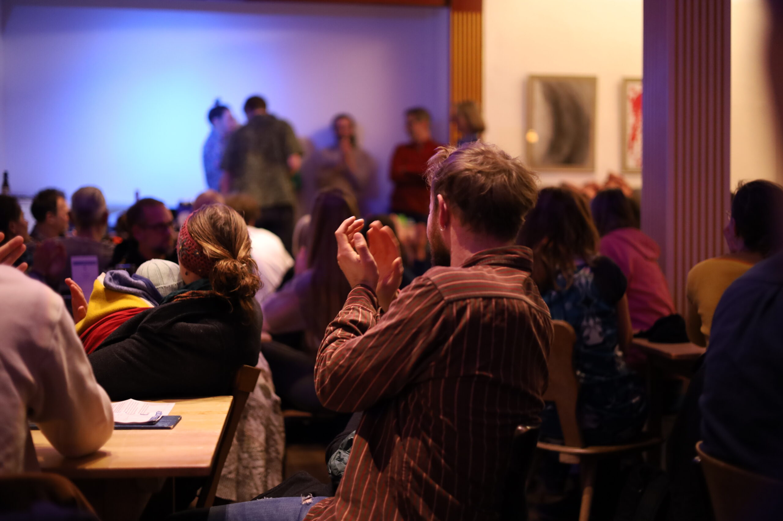 Foto Klatschen Kneipenquiz